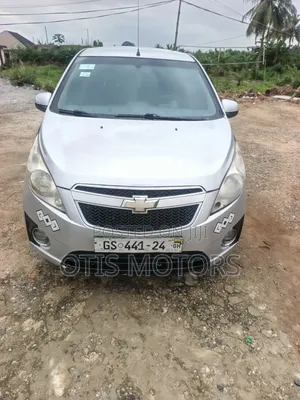 Chevrolet Spark 2012 Silver