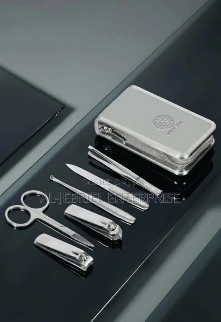 Manicure Kit