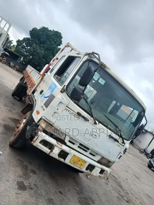 Hyundai Rhino