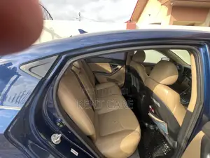 Hyundai Elantra Limited 4dr Sedan (1.8L 4cyl 6A) 2015 Blue