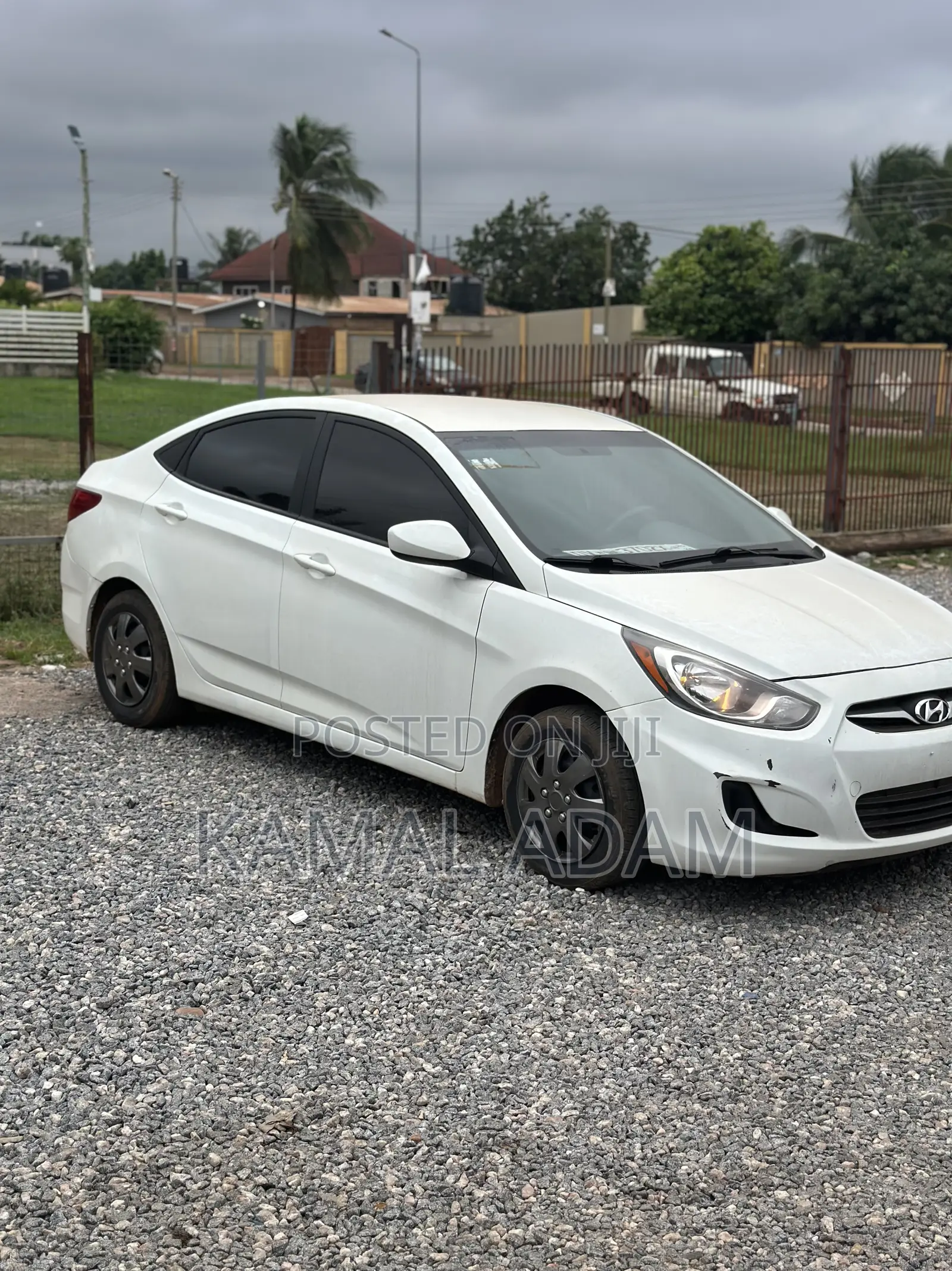 Hyundai Accent GLS 4dr Sedan (1.6L 4cyl 6A) 2014 White