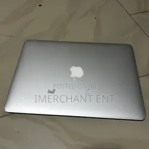 Laptop Apple MacBook Air 2011 4GB Intel Core i5 SSD 128GB