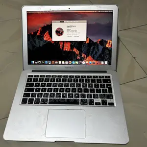Laptop Apple MacBook Air 2011 4GB Intel Core i5 SSD 128GB