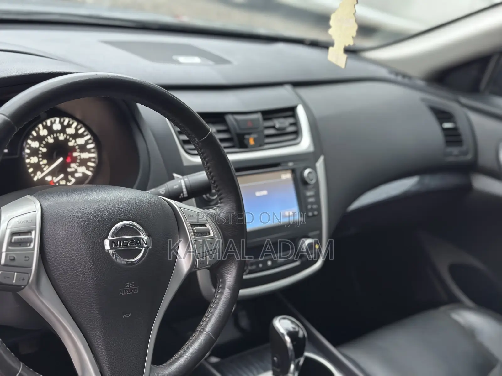 Nissan Altima 2.5 SL 2016 Black