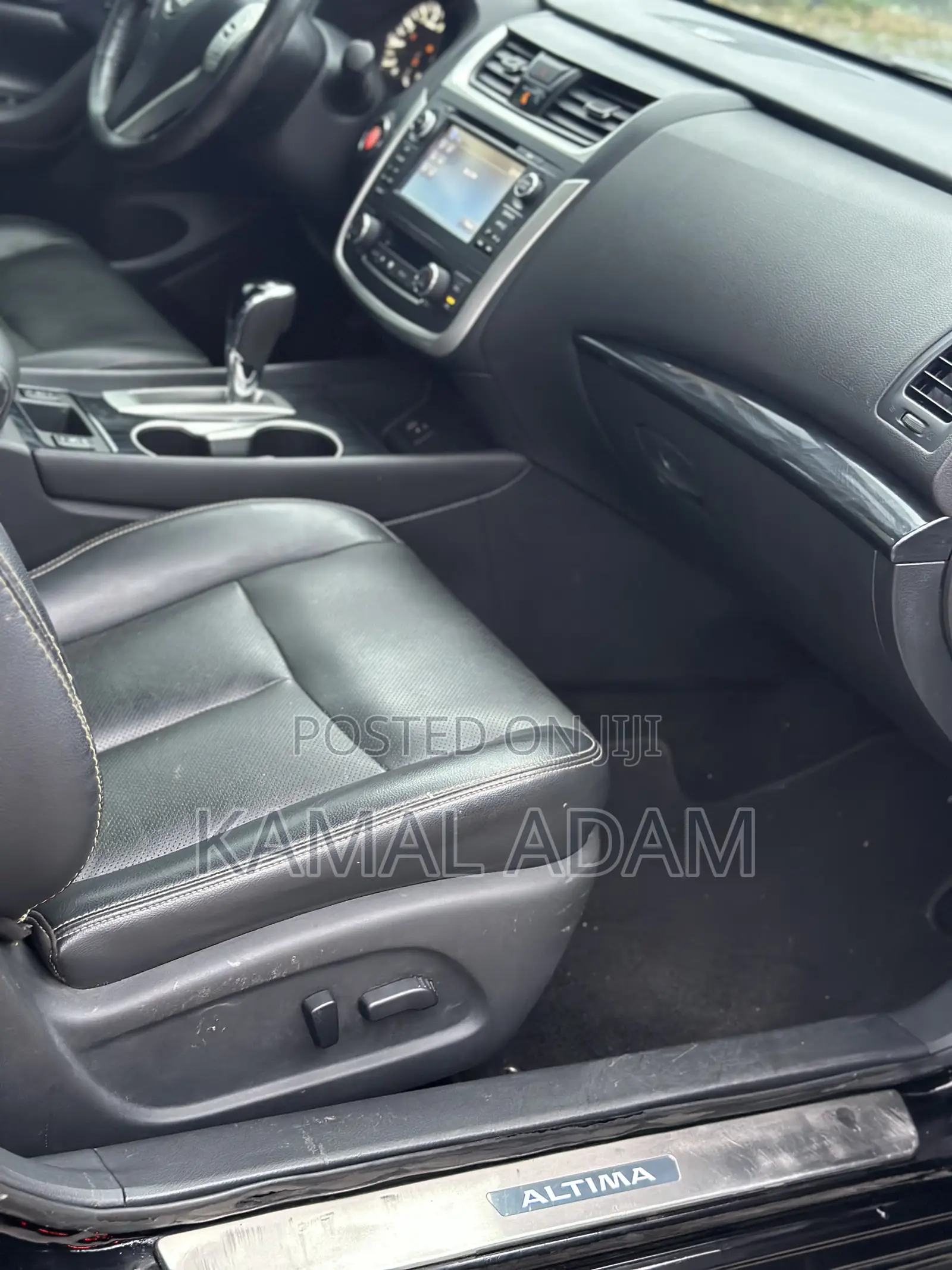 Nissan Altima 2.5 SL 2016 Black