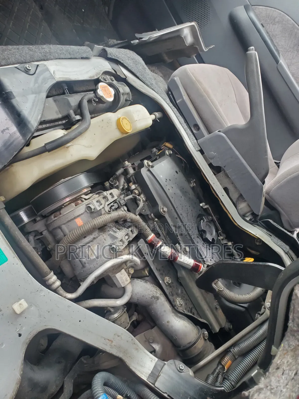 Nissan Caravan (Urvan) 2006 Silver