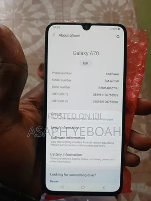 Samsung Galaxy A70 128 GB White
