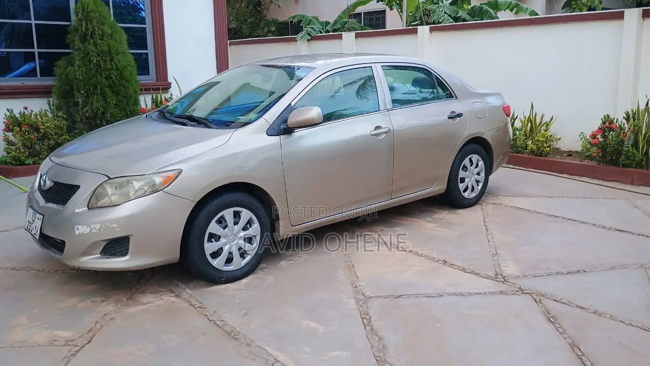 Toyota Corolla LE 4dr Sedan (1.8L 4 cyl 4A) 2009 Beige