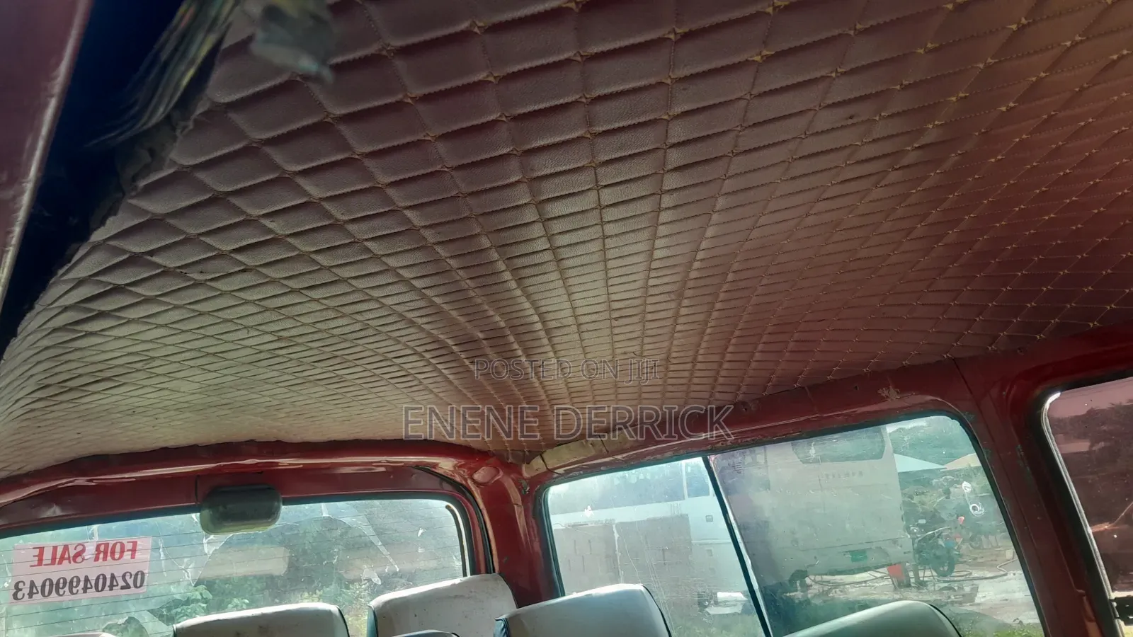 Toyota HiAce 1997 Red