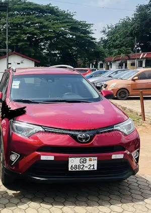 Toyota RAV4 2017 Red