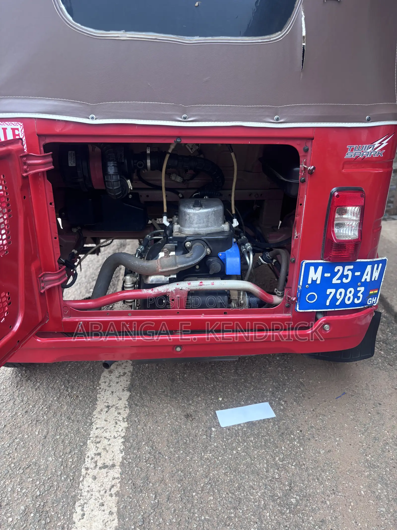Bajaj RE 2025 Red