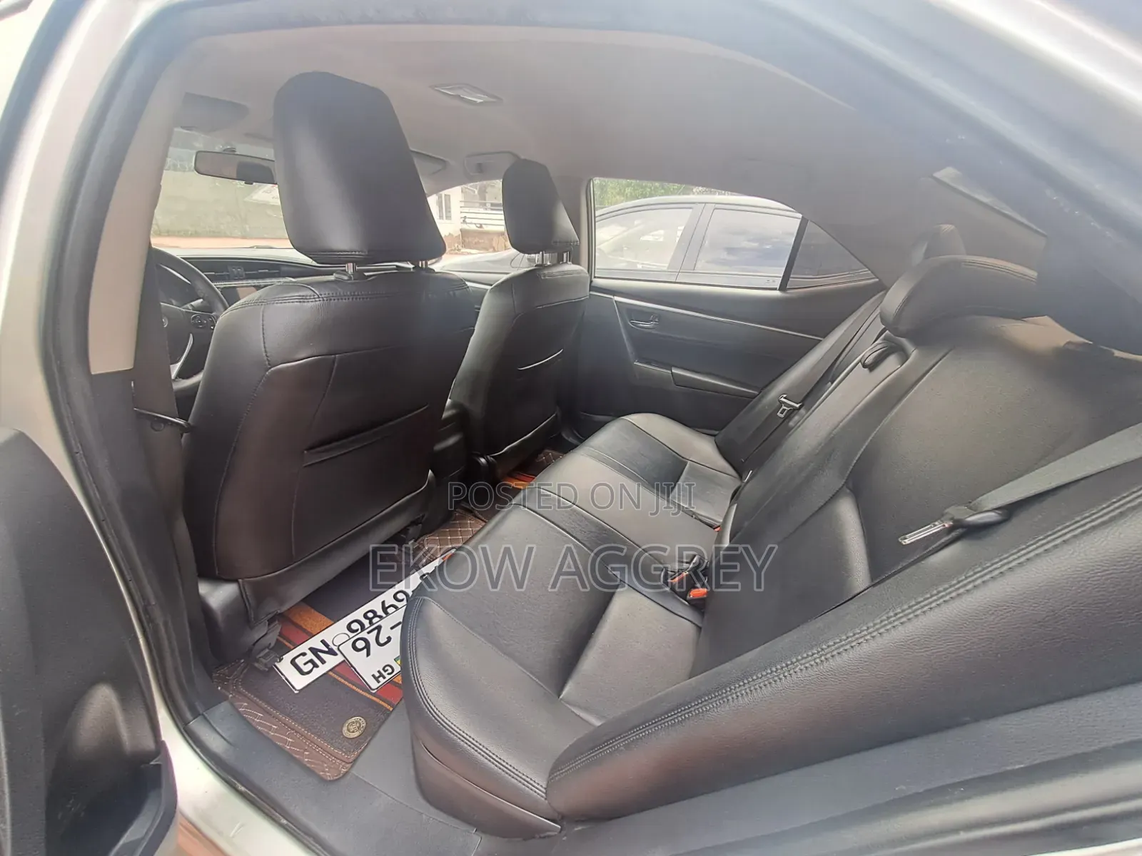 Toyota Corolla Hybrid 2023 Silver