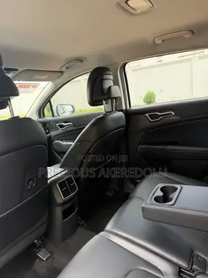 Kia Sportage EX 2023 White