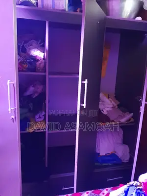 Fairly Used Wardrobe (In Perfect Condition)