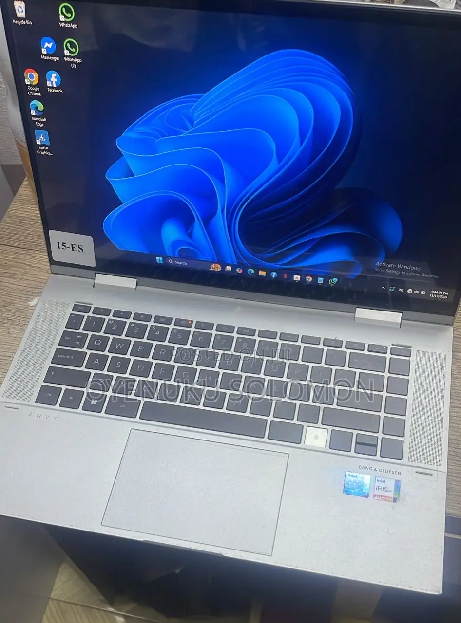 Laptop HP Envy x360 Convertible 15 es2xx 8GB Intel Core i7 SSD 256GB