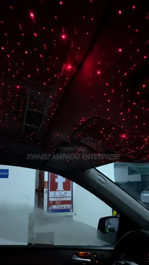 4-in-1 Fast Car Charger With Retractable Cable and Led Starlight