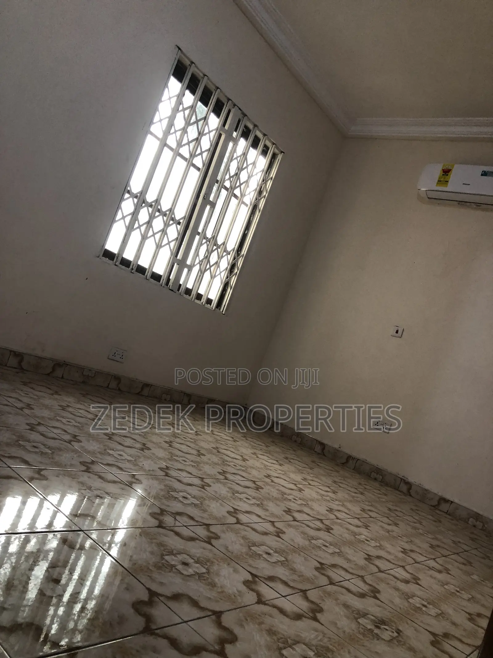 2bdrm Apartment in Kwabenya Acp Road, Ashomang Estate for rent