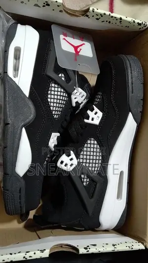 Jordan 4 White Thunder Unisex Sneakers