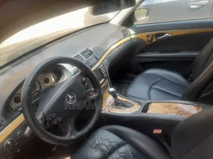 Mercedes-Benz E350 2007 Brown