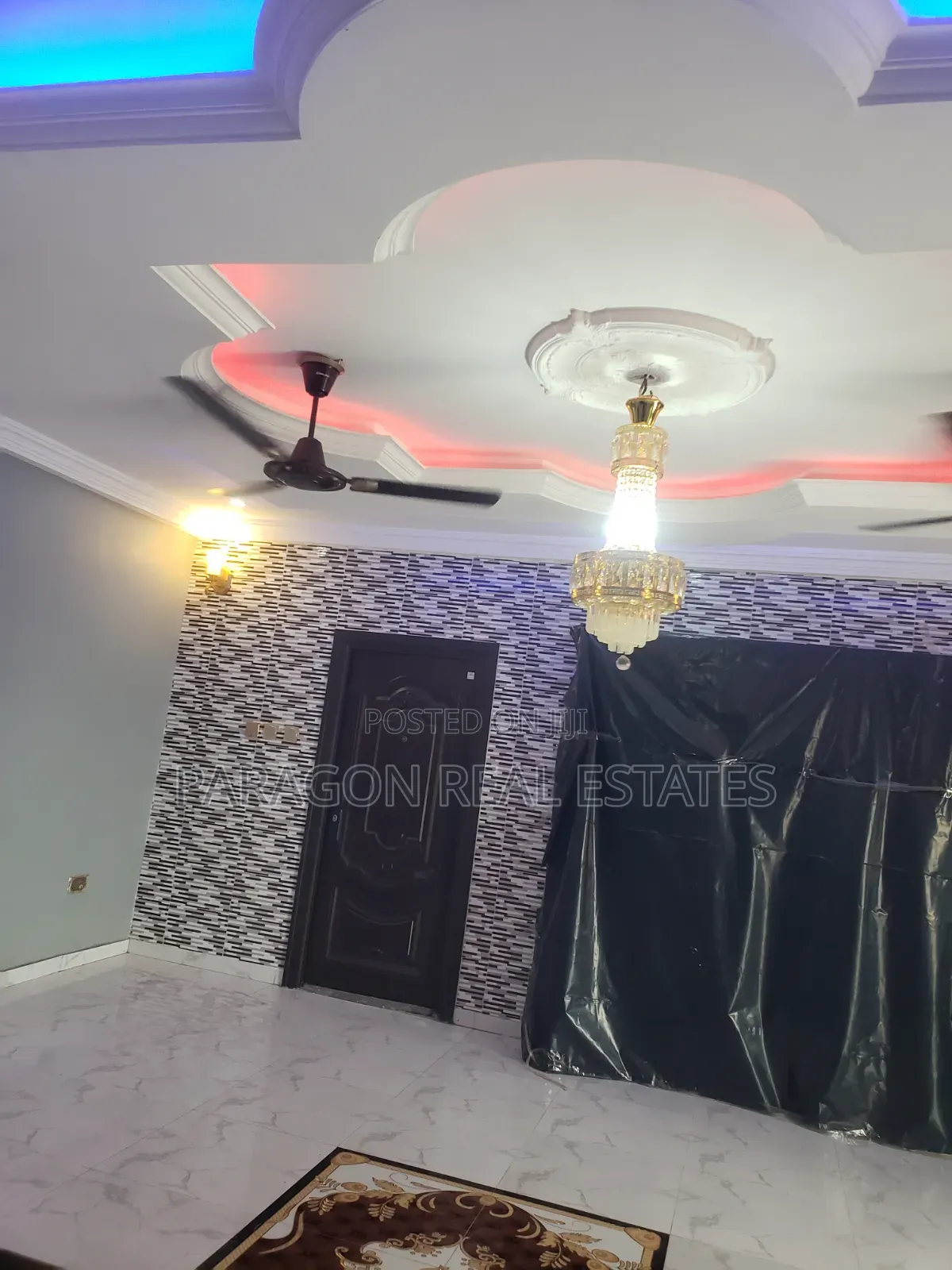 3bdrm House in West Hills Mall Area for rent