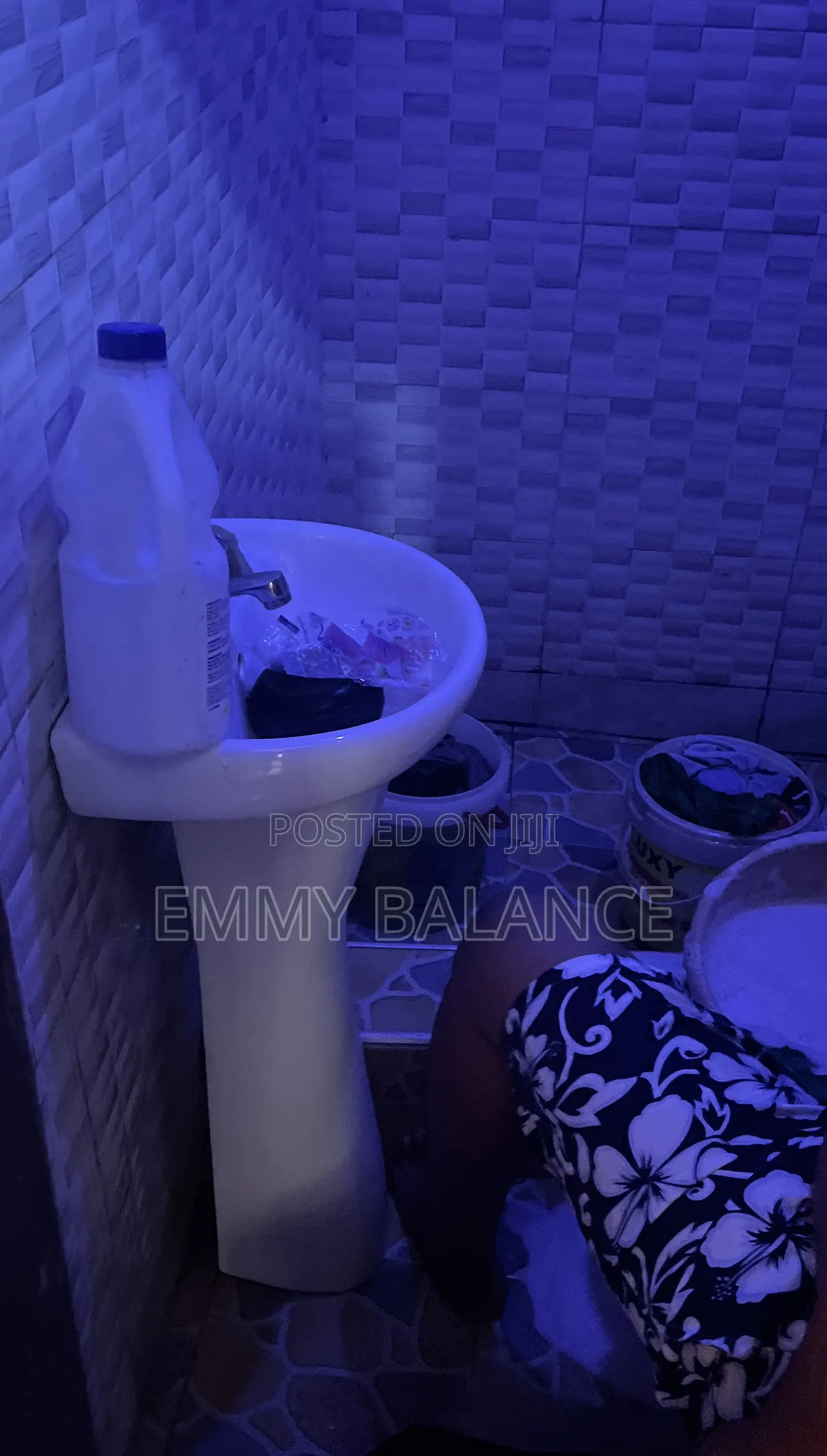 Sparkle and Shine Cleaning Services