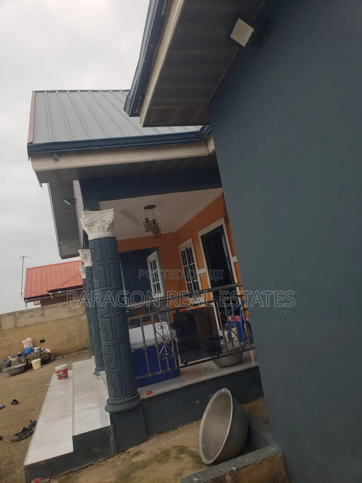 3bdrm House in West Hills Mall Area for rent