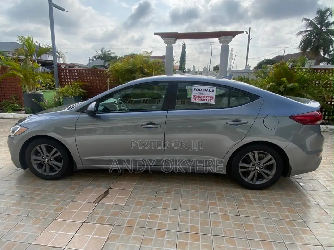Hyundai Elantra 2017 Gray