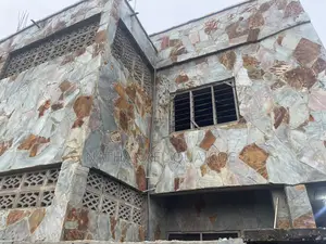 6bdrm House in Cape Coast Metropolitan for sale