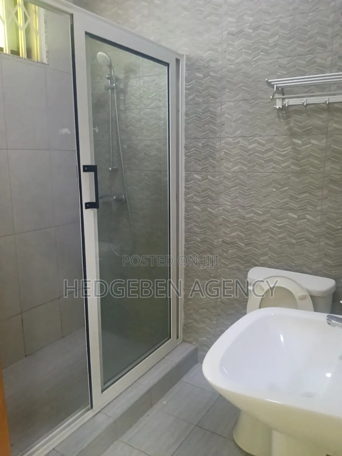 2bdrm Apartment in Ghana Flag for rent