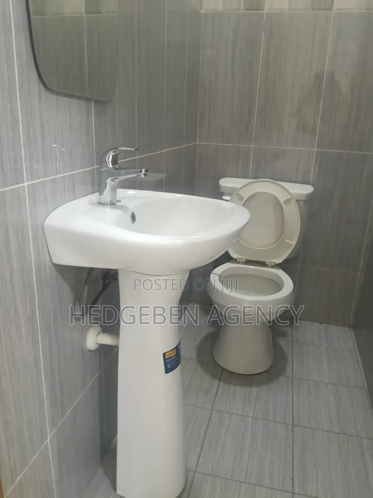 2bdrm Apartment in Ghana Flag for rent