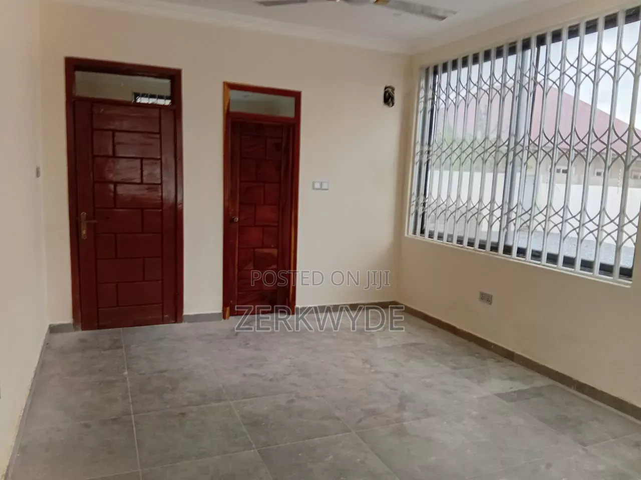 3bdrm House in Hfc C25, Tema Metropolitan for rent