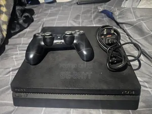 Playstation 4 Slim