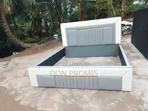 Leather Queen Size Design Bed for Sale