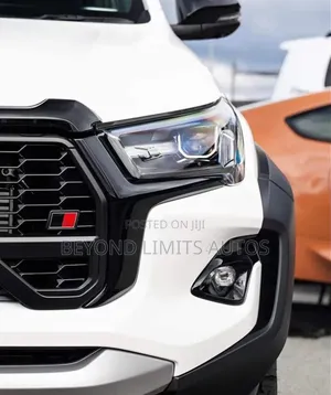 Toyota Hilux 2020,2021,2022,2023,2024 Facelift/ Upgrade to Gr Sport