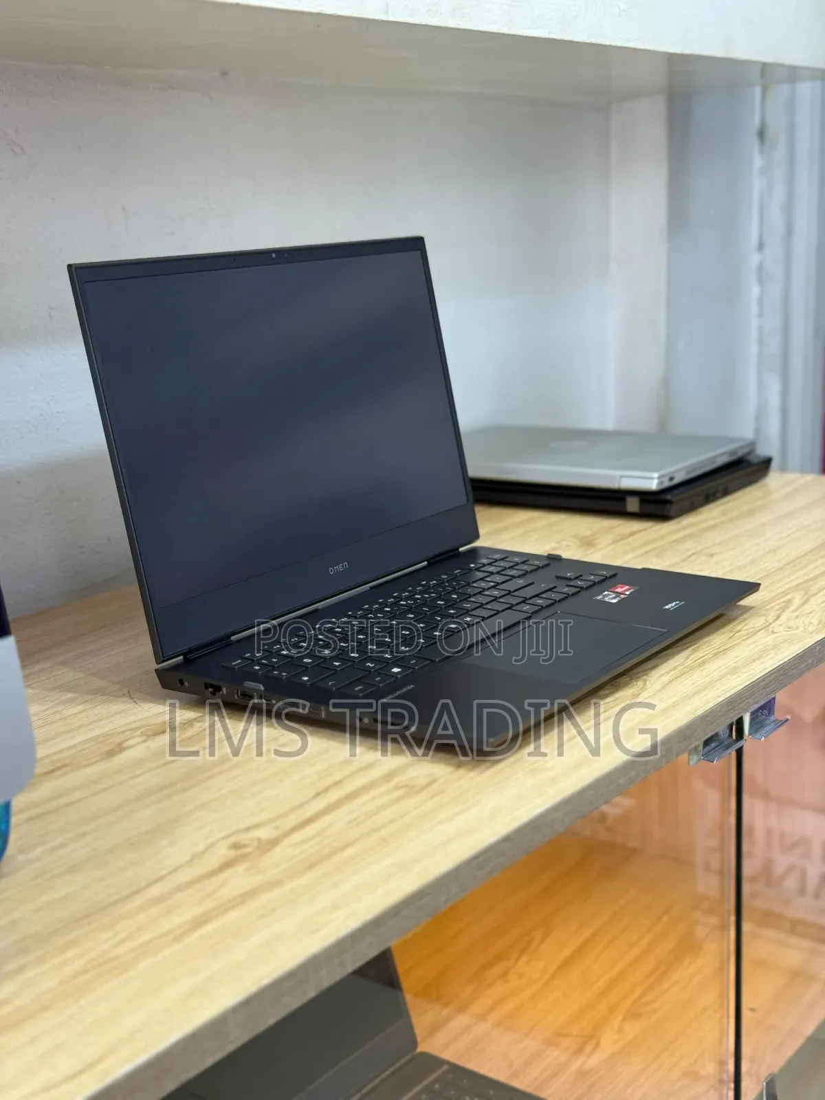 Laptop HP Omen Max 16 32GB AMD Ryzen 7 SSD 512GB