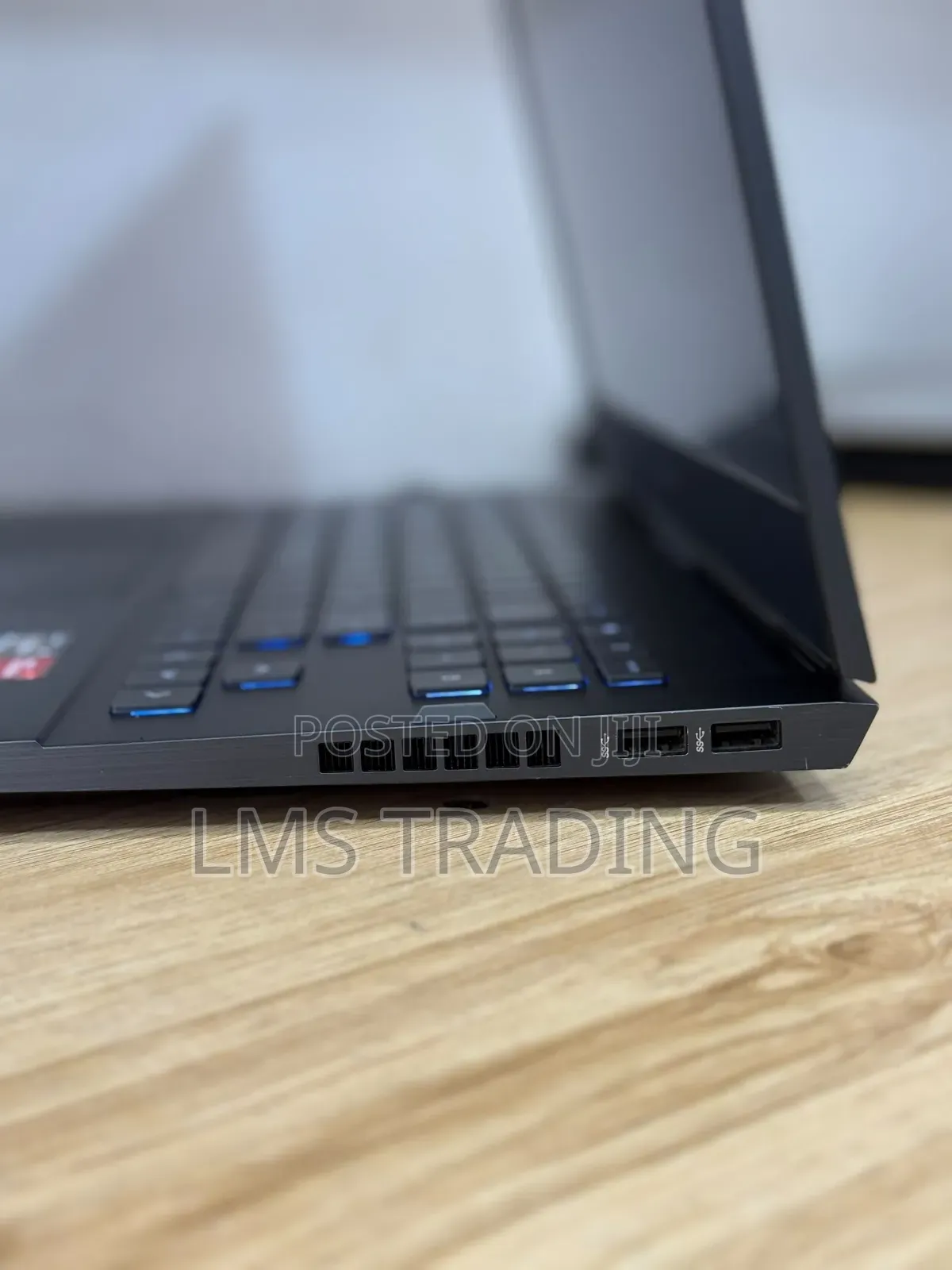 Laptop HP Omen Max 16 32GB AMD Ryzen 7 SSD 512GB