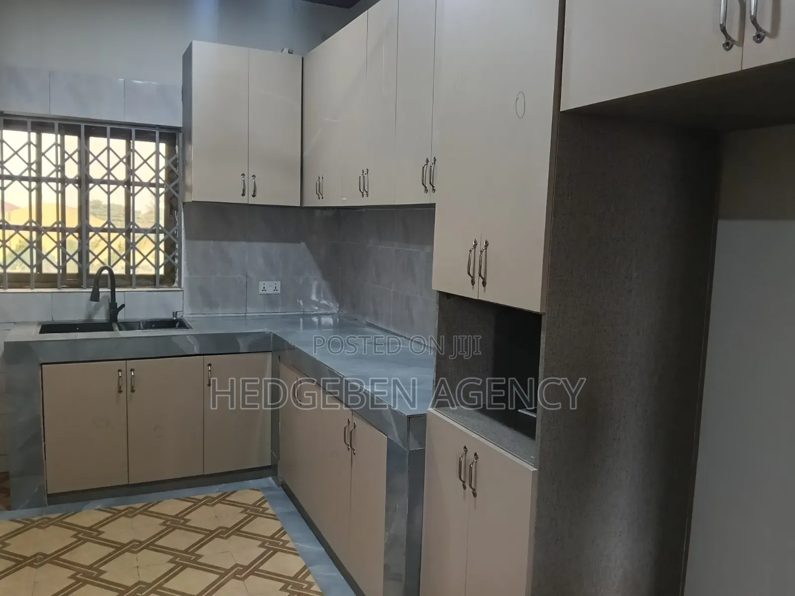 2bdrm Apartment in Frafraha for rent