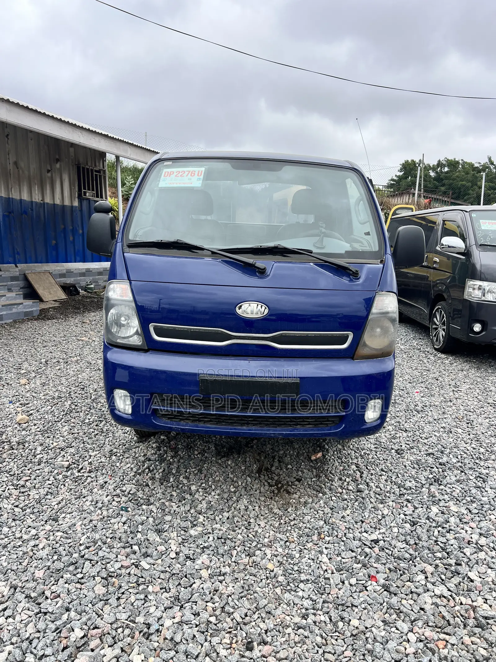 Kia Bongo 2013 Blue