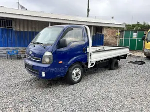 Kia Bongo 2013 Blue