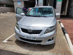 Toyota Corolla 2013 Silver