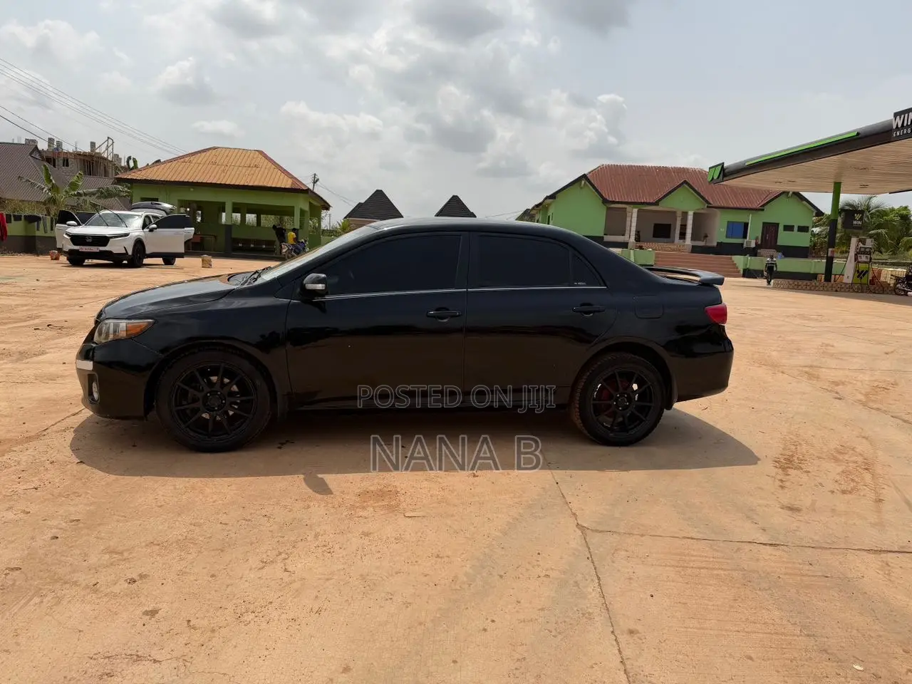 Toyota Corolla LE 4dr Sedan (1.8L 4cyl 4A) 2012 Black