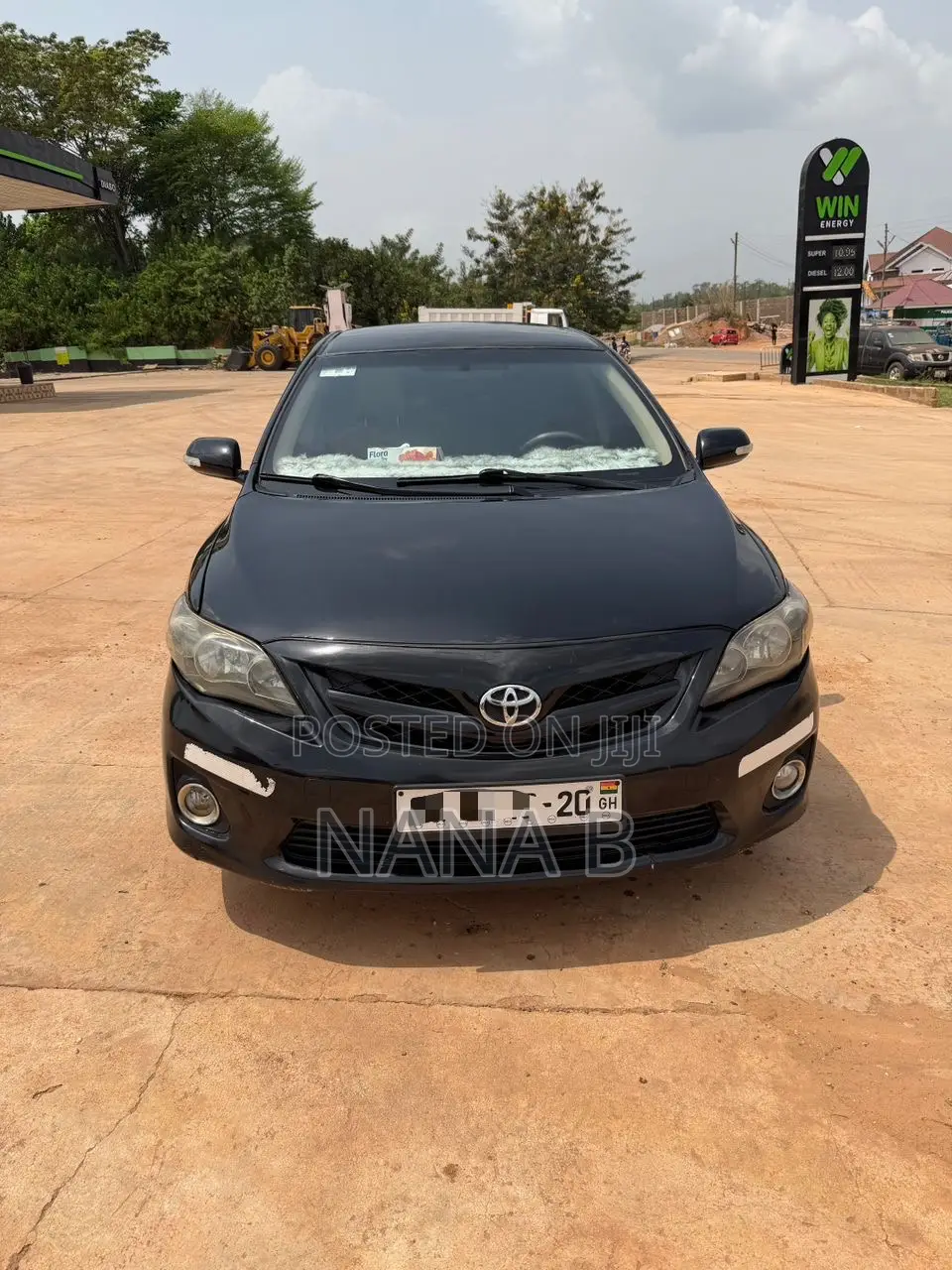 Toyota Corolla LE 4dr Sedan (1.8L 4cyl 4A) 2012 Black