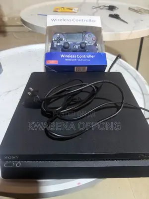 Playstation 4 Slim Console (With Controller and Hdmi)