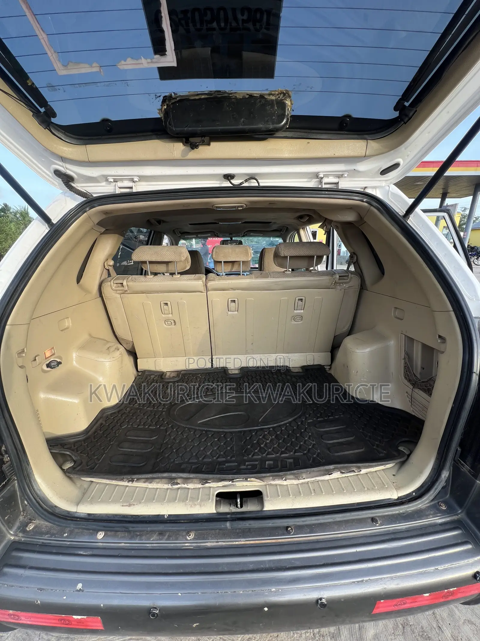 Hyundai Tucson Limited V6 FWD 2008 White