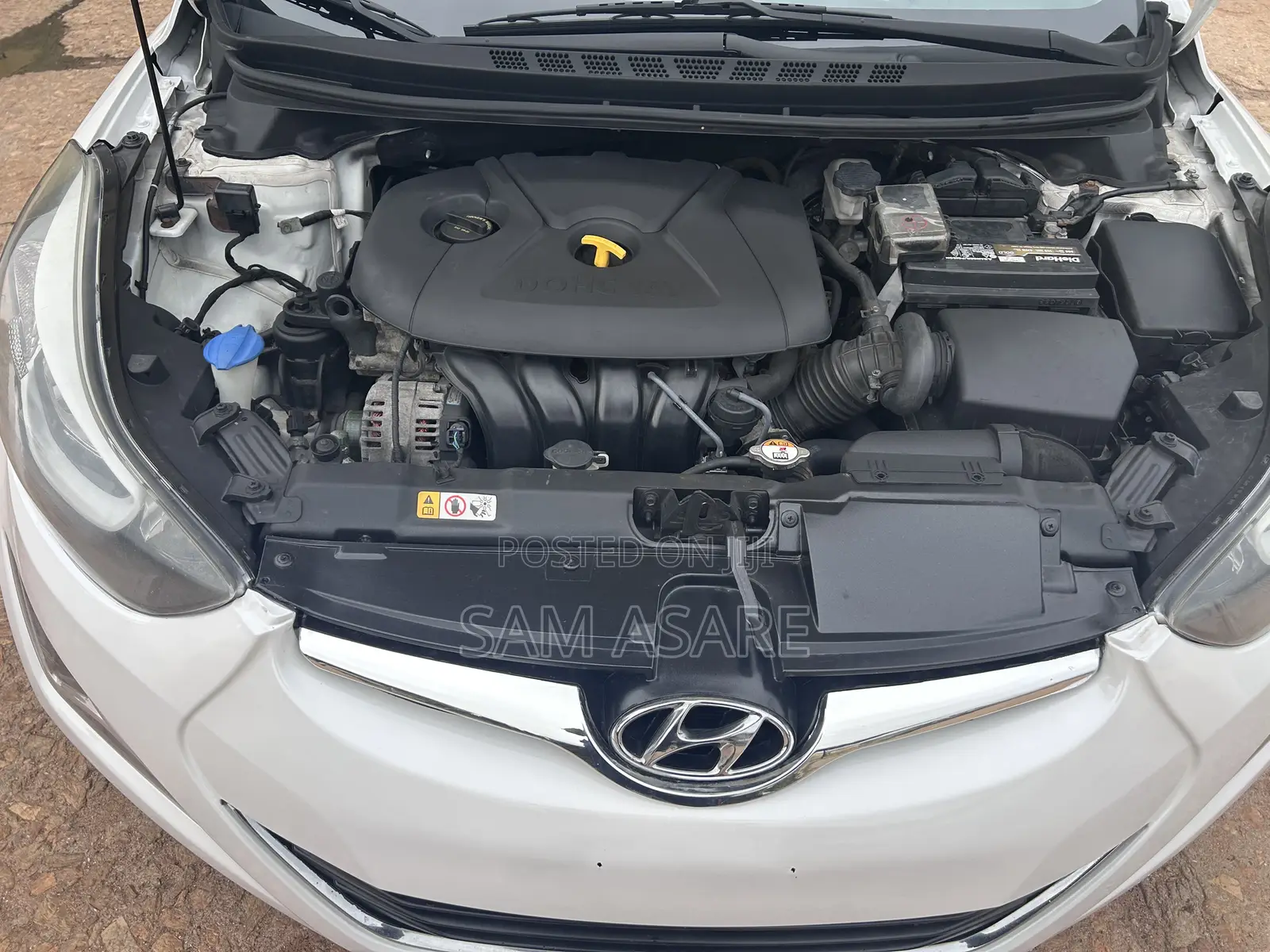 Hyundai Elantra SE Sedan FWD (1.8L 4cyl 6A) 2016 White