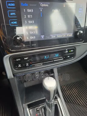 Toyota Corolla XSE (1.8L 4cyl 2A) 2018 Gray