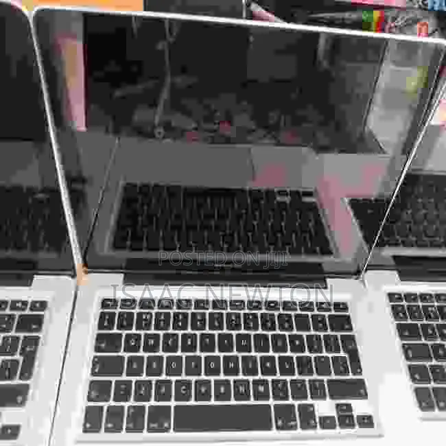 Laptop Apple MacBook 2012 4GB Intel Core i5 HDD 16 GB
