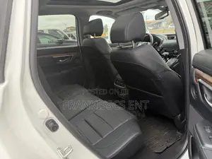 Honda CR-V Touring AWD 2019 White