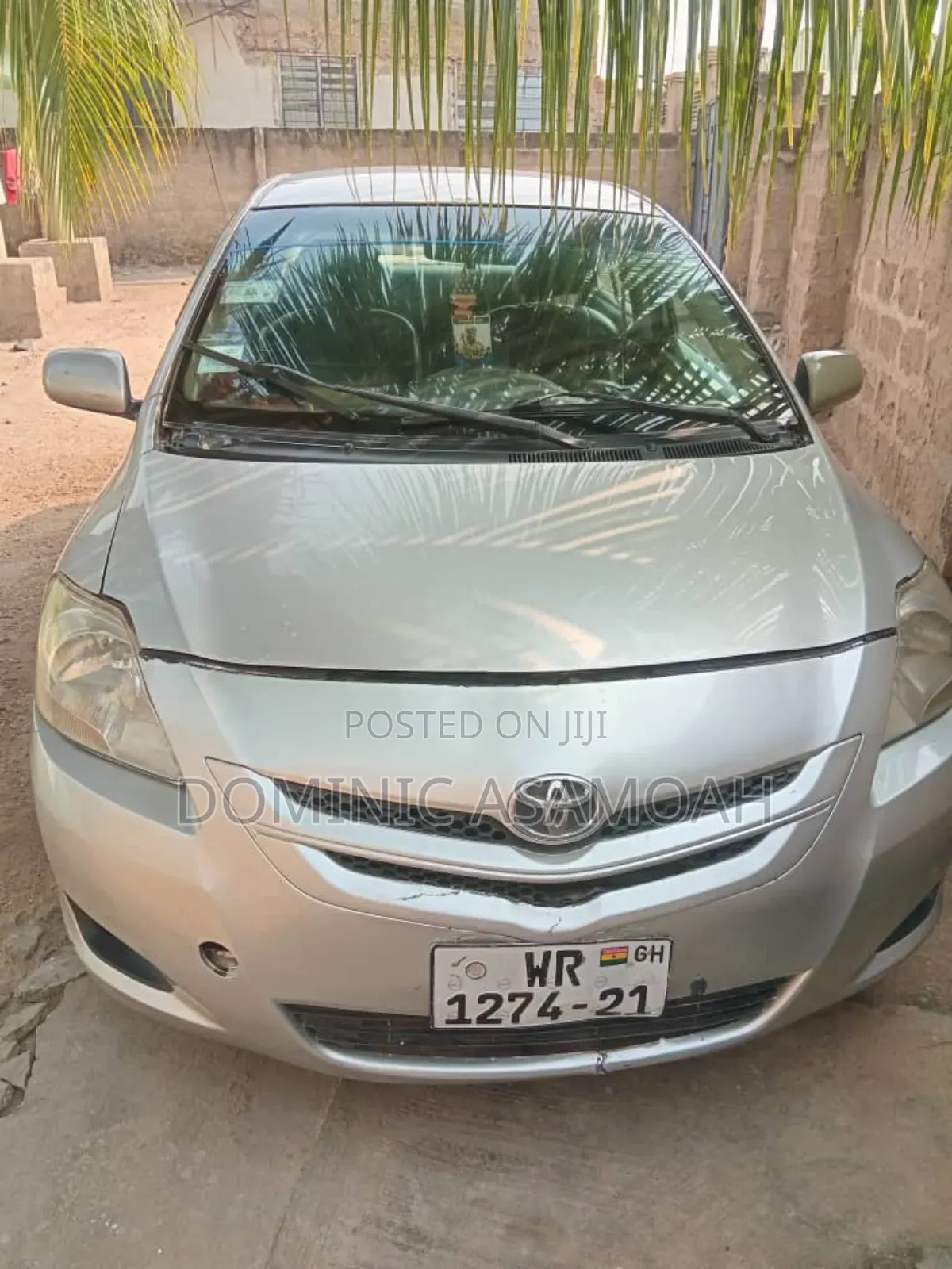 Toyota Belta 2011 Silver
