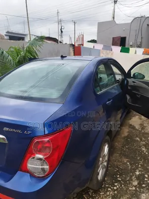 Chevrolet Sonic 2012 Blue